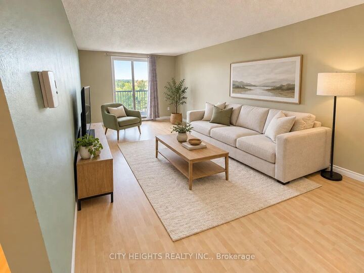 Property Photo:  986 Huron Street 708  ON N5Y 5G3 