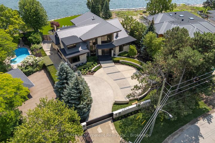 Property Photo:  1540 Watersedge Road  ON L5J 1A4 