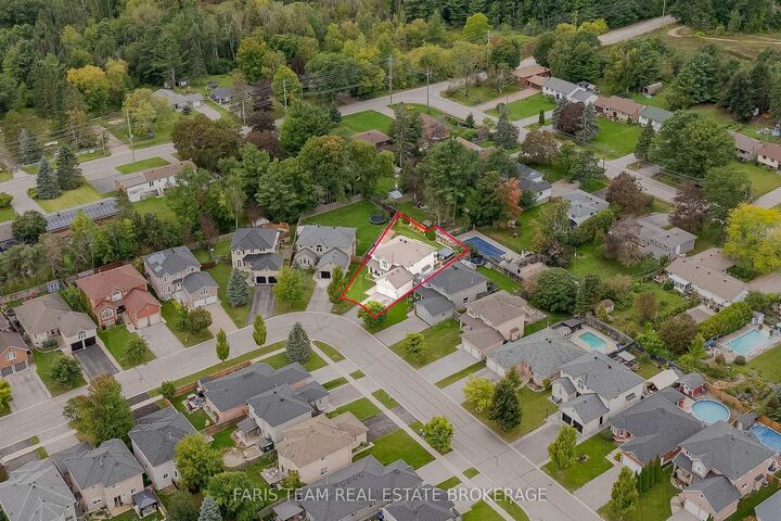 Photo de la propriété: 114 Ruffet Drive ON L4N 0N6