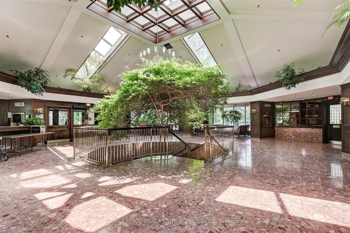 Property Photo: 1320 Islington Avenue 2206 ON M9A 5C6