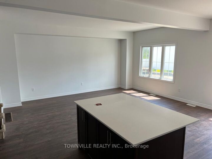 Property Photo:  18 Lincoln Drive  ON K8N 0T8 