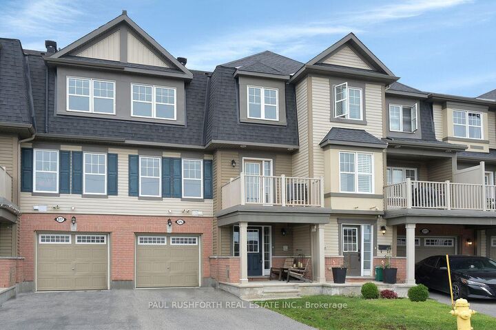 Property Photo:  375 Sweetfern Crescent  ON K4A 3W5 