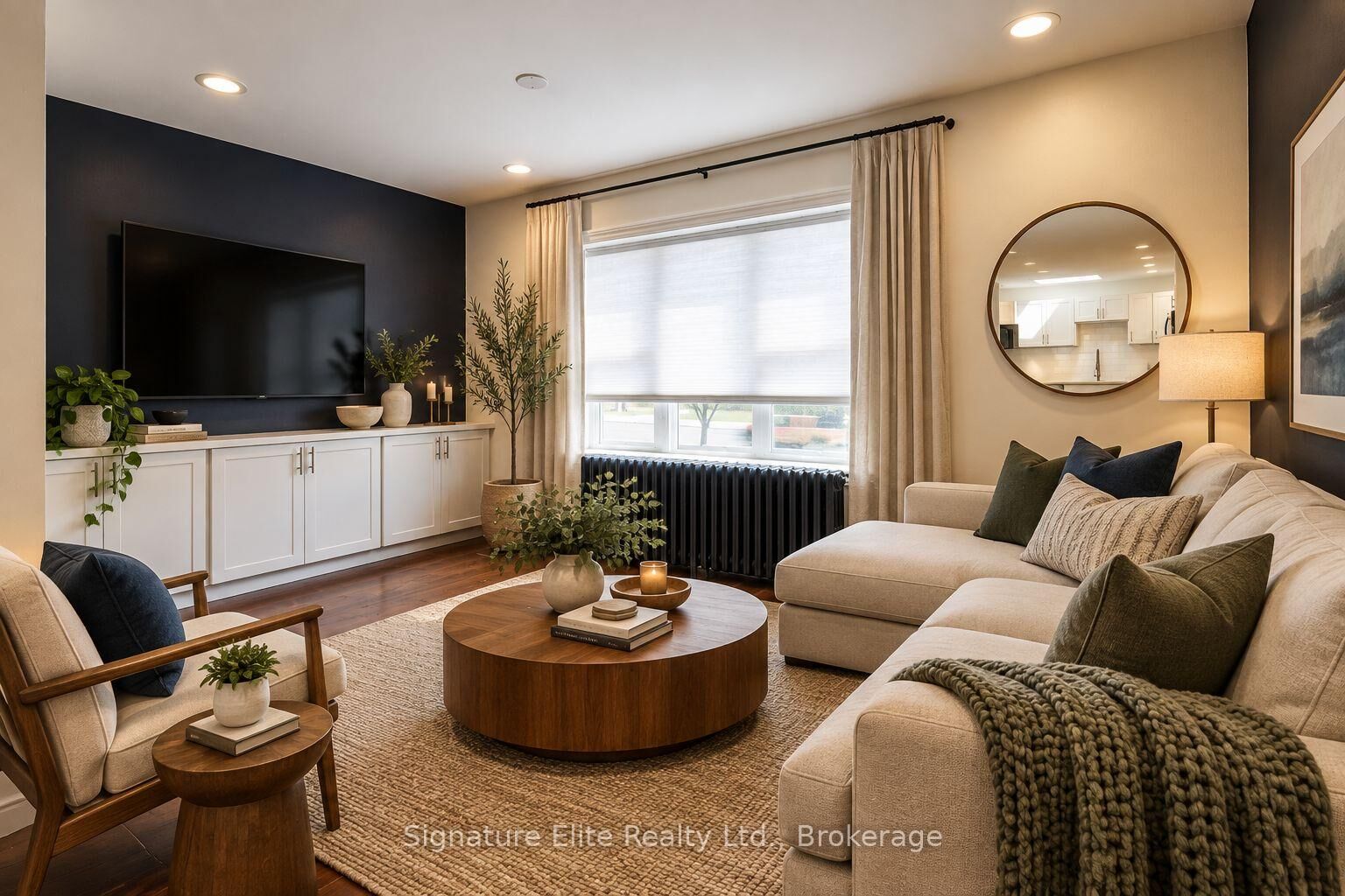 Property Photo:  2356 Kingston Road Upper  ON M1N 1V2 