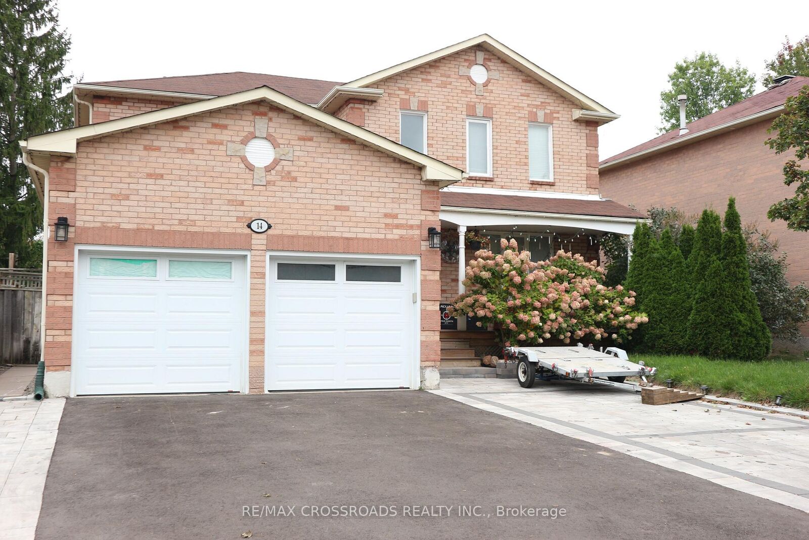 Property Photo:  14 Genner Drive (Bsmt)  ON L1T 3J4 