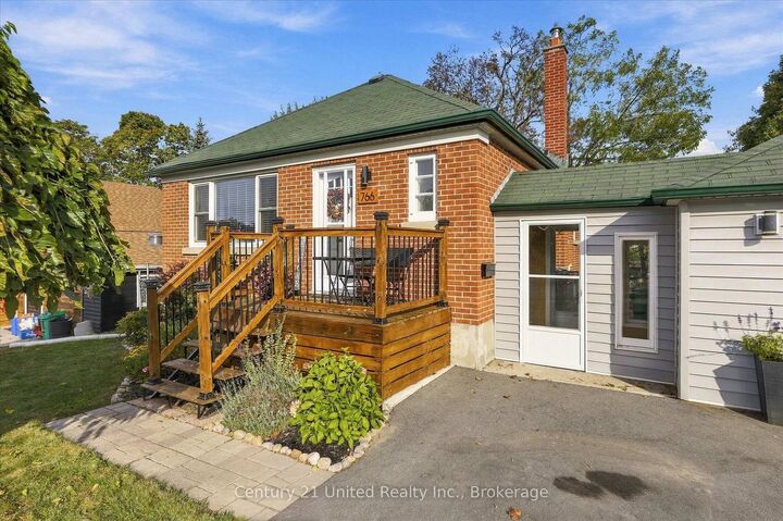 Photo de la propriété:  766 Devon Avenue  ON K9J 4P2 