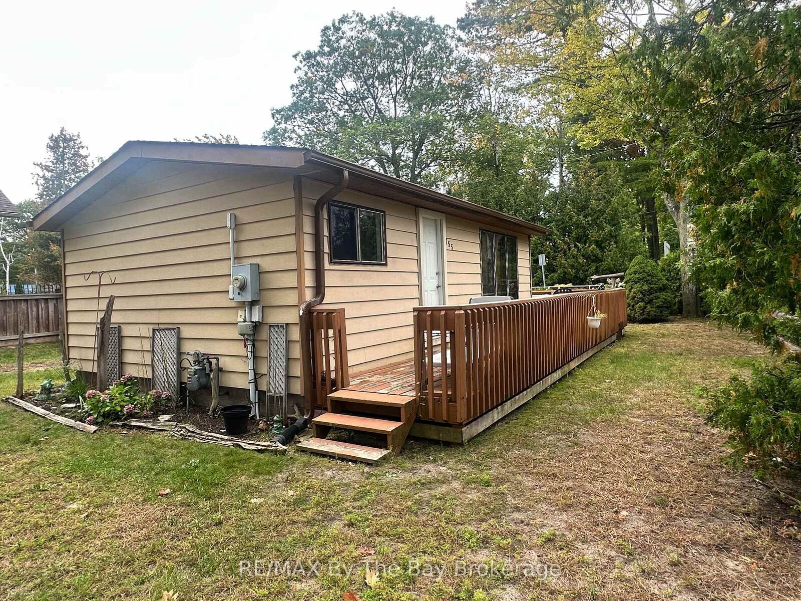 Property Photo:  755 Shore Lane  ON L9Z 2C7 