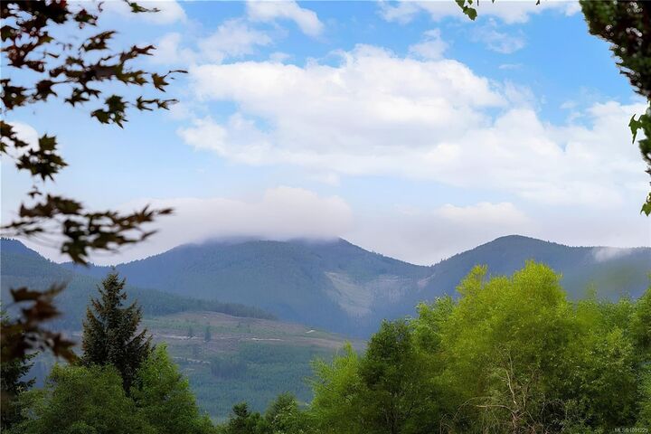 Property Photo:  3505 Harris Cres  BC V9K 1W1 