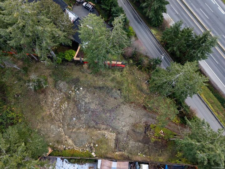 Property Photo:  1850 Swartz Bay Rd  BC V8L 5R2 