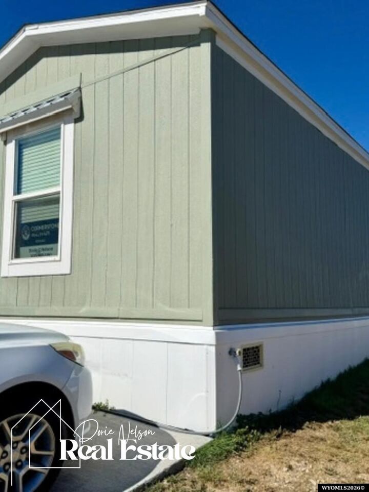 Property Photo:  4901 E Lathrop #118 Road  WY 82636 