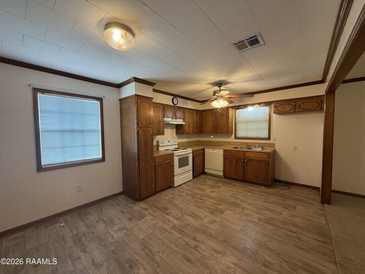 Property Photo:  301 Stutes Road  LA 70529 
