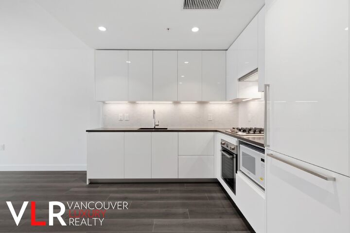 Property Photo:  8188 Fraser Street 1206  BC V5X 2T7 