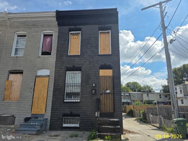 Property Photo:  425 S Vincent Street  MD 21223 
