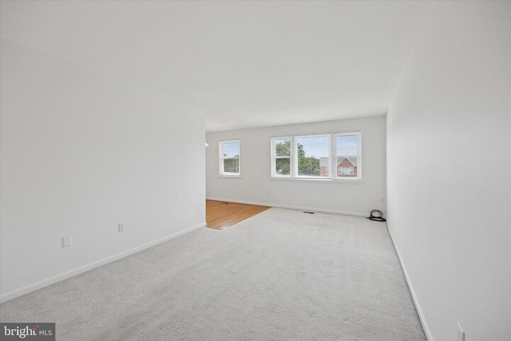 Property Photo:  4000 Lyman Drive 2  PA 19114 