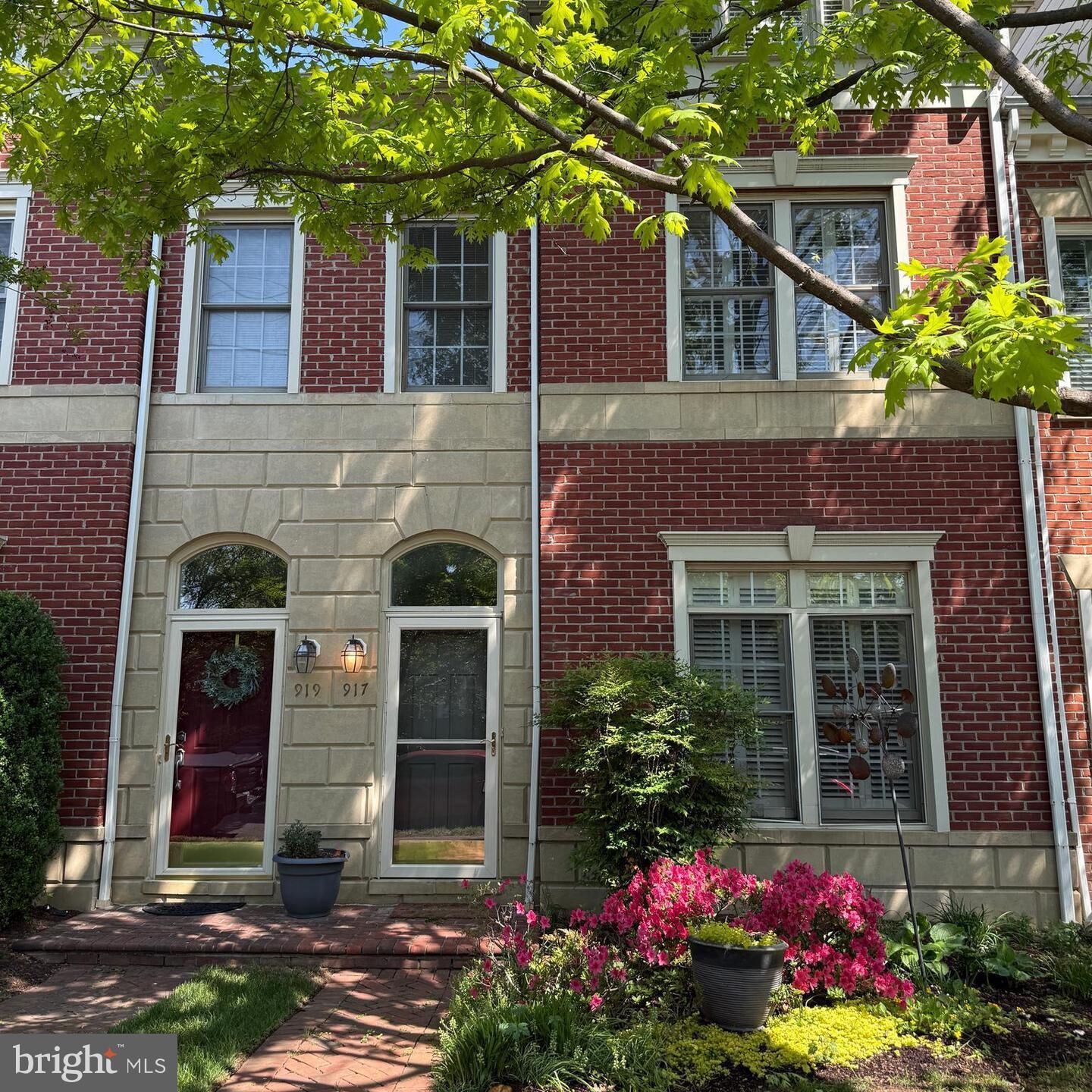 Property Photo:  917 Bernard Street  VA 22314 