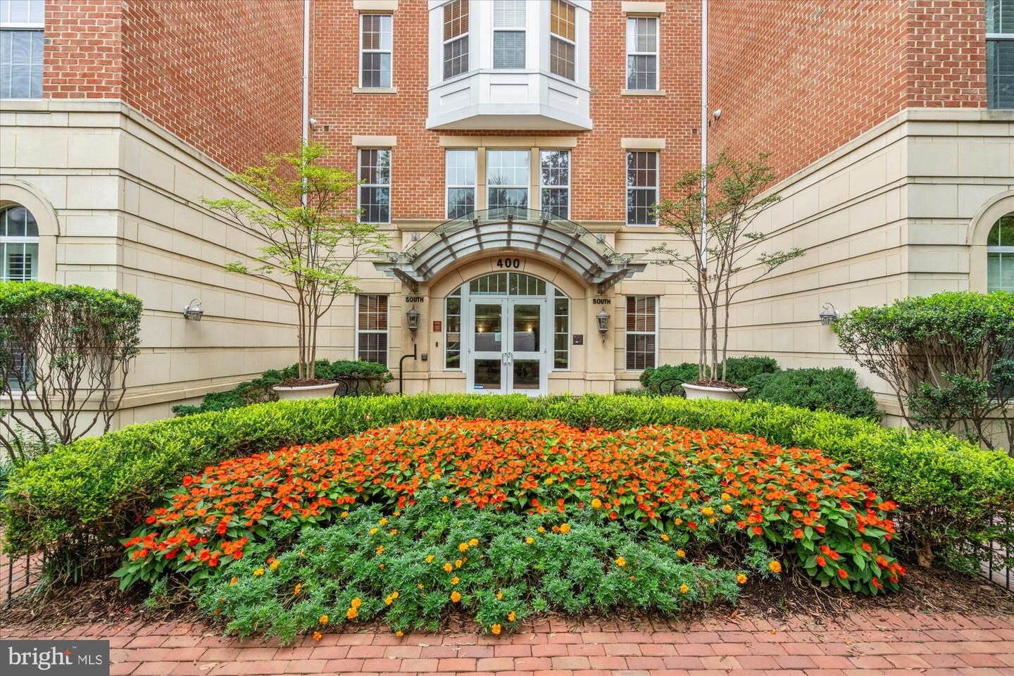 Property Photo: 400 Cameron Station Boulevard 324 VA 22304