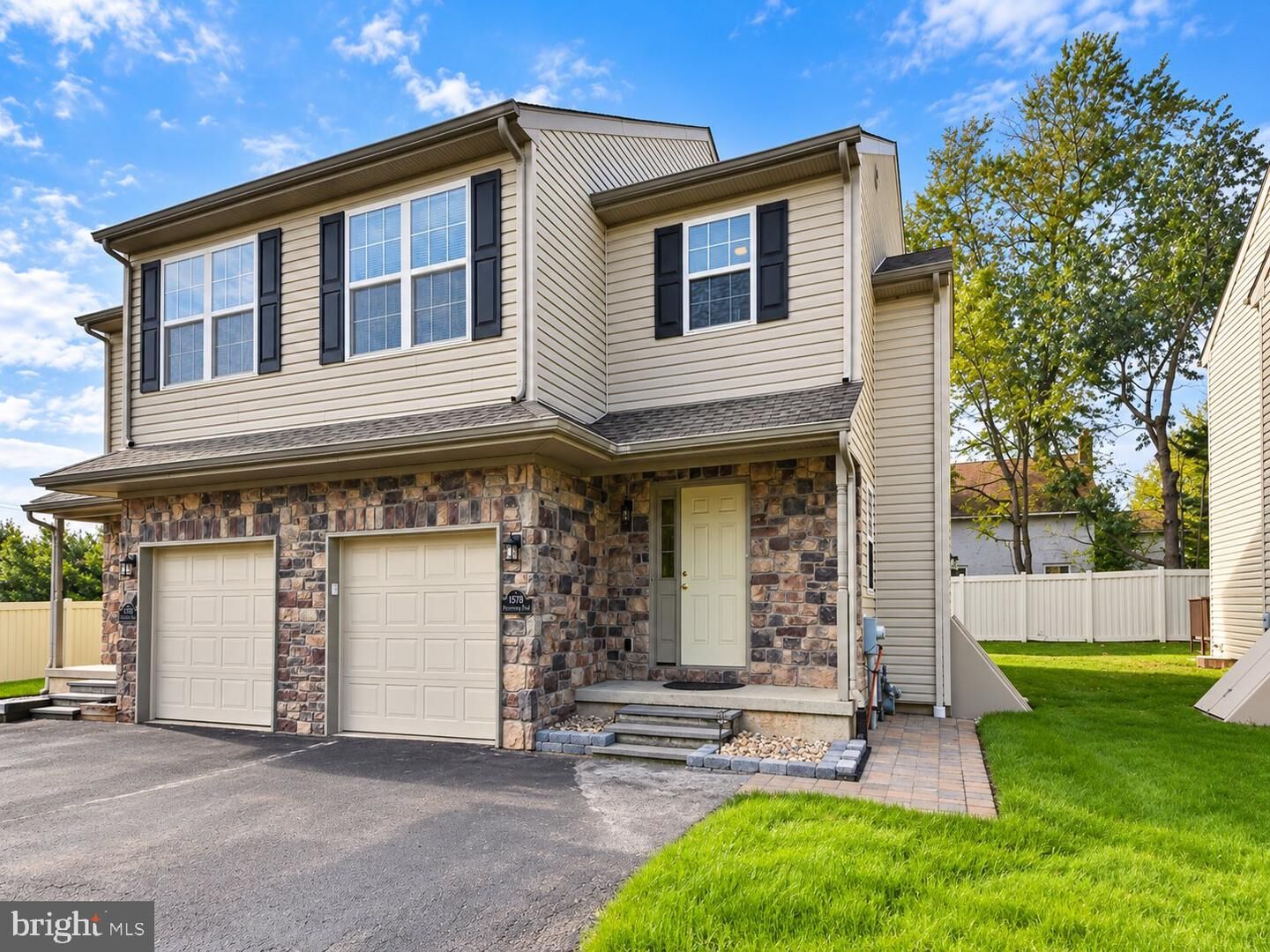 Property Photo: 1575-B Sumneytown Pike PA 19446