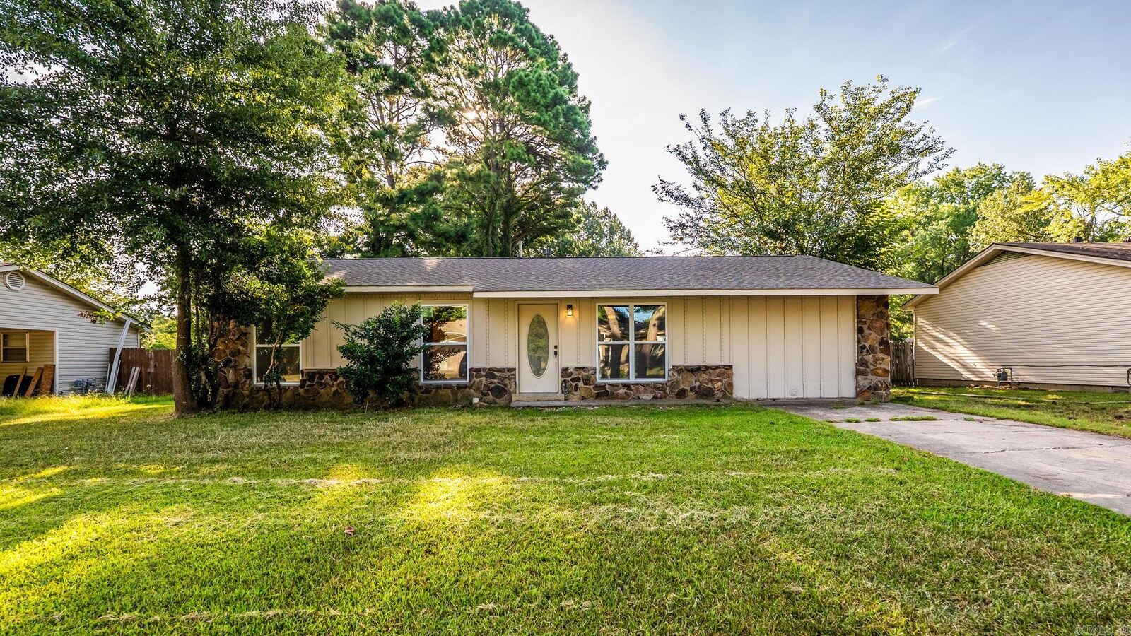 Property Photo: 32 Ross Circle AR 72076