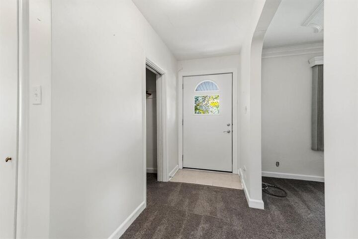 Property Photo:  765 Oakenwald Avenue  MB R3T 1M6 