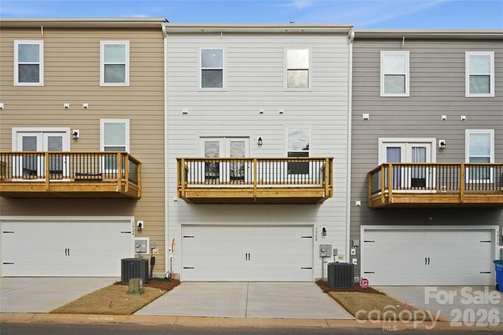Property Photo:  12712 Axel Road  NC 28134 