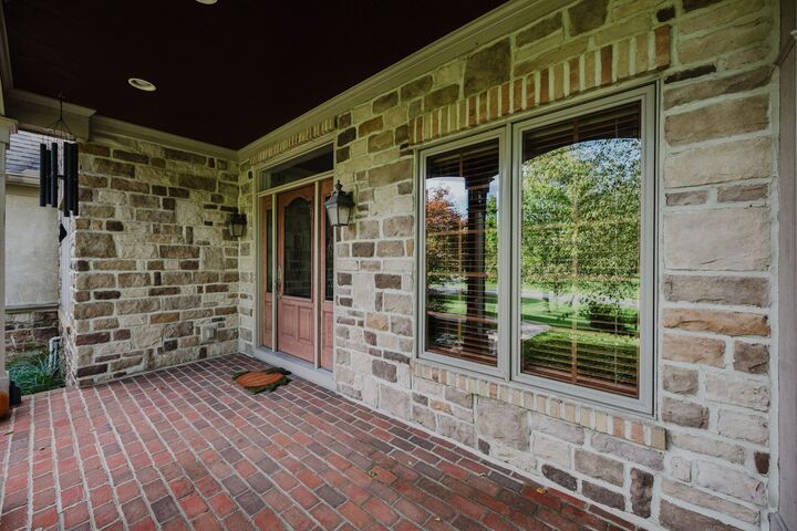 Property Photo: 7681 Clear Creek Court OH 43004