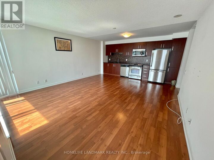 Property Photo:  17 Anndale Drive 1117  ON M2N 2W7 