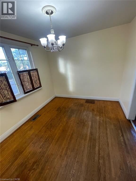 Property Photo:  2 Menzie Avenue Upper  ON N1E 5X9 