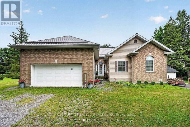 Property Photo:  67 Front St Street  ON K0C 1K0 