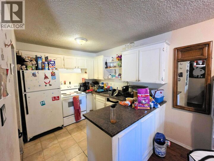 Property Photo:  1459 Milburn Avenue  BC V2L 5A5 