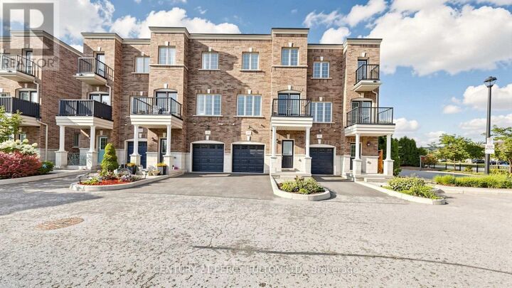 Property Photo:  64 Ferris Square  ON L1E 0J2 