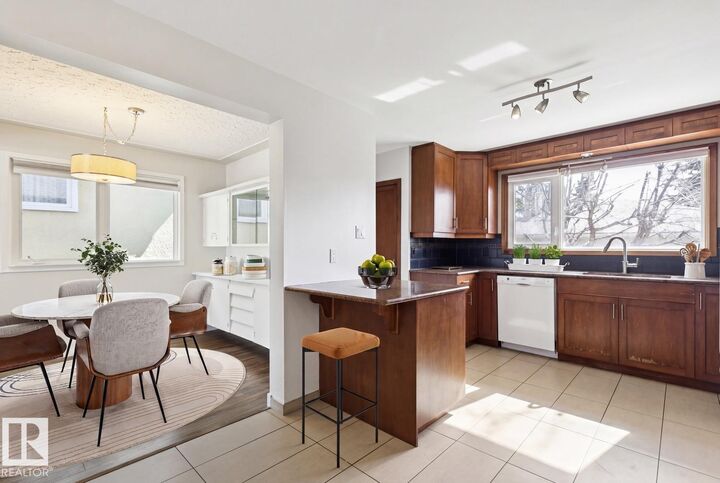 Property Photo:  11451 48 Av NW  AB T6H 0C9 