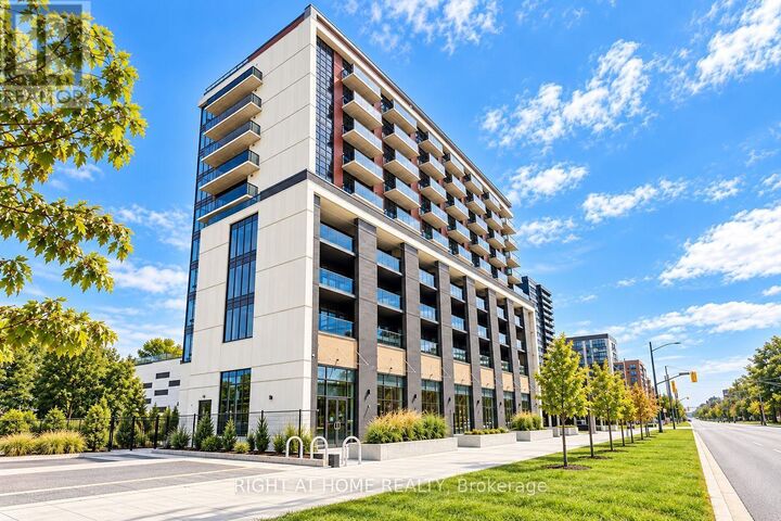 Property Photo:  2825 Jane Street 714  ON M3N 0A8 
