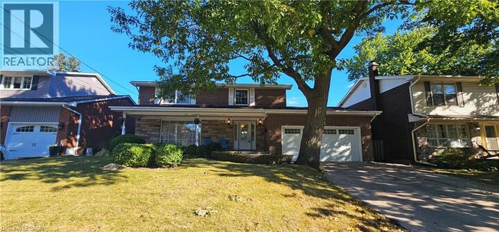 Photo de la propriété: 71 Margate Avenue ON L8T 1M7
