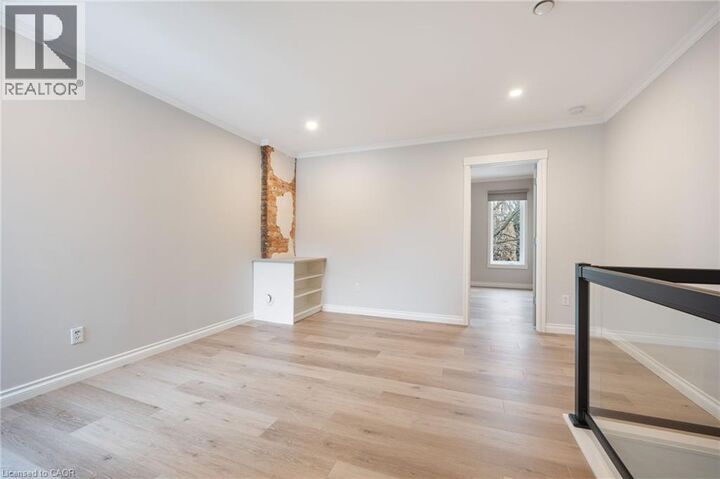 Property Photo:  345 Macnab Street North Upper  ON L8L 1K8 