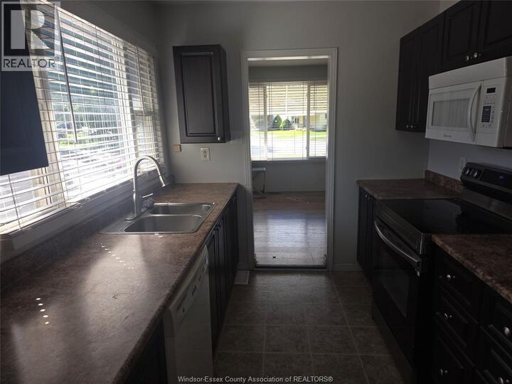 Property Photo:  1108 Brock Street  ON N9C 2V5 