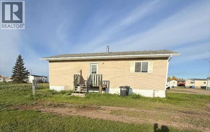 Property Photo: 79 Deerglen Trailer Park AB T0H 1Z0