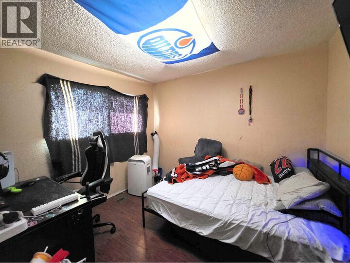 Property Photo:  1459 Milburn Avenue  BC V2L 5A5 