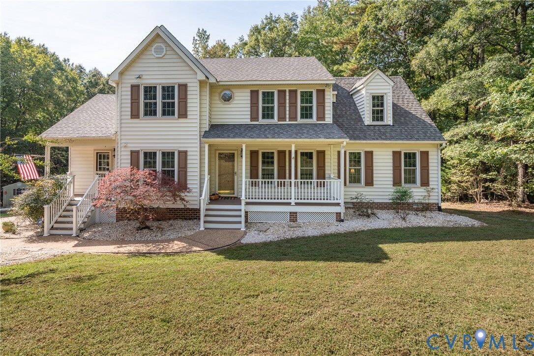 Property Photo: 983 Genito West Boulevard VA 23120