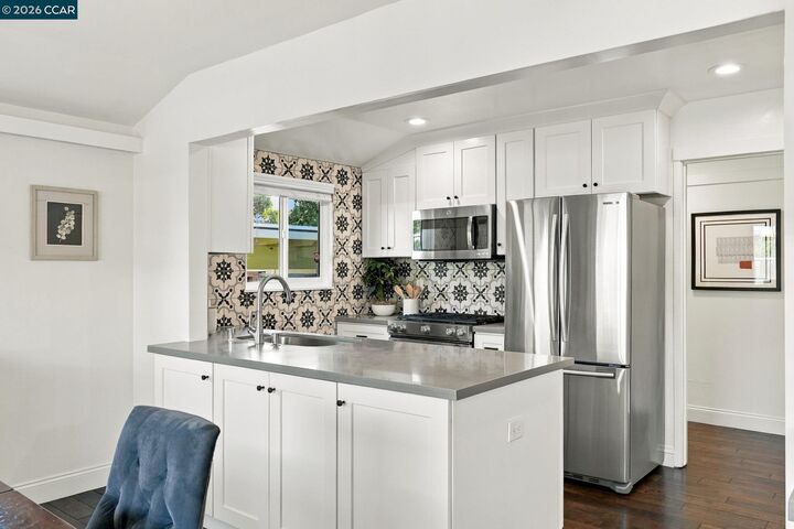 Property Photo: 2632 Shadow Mountain Dr CA 94583