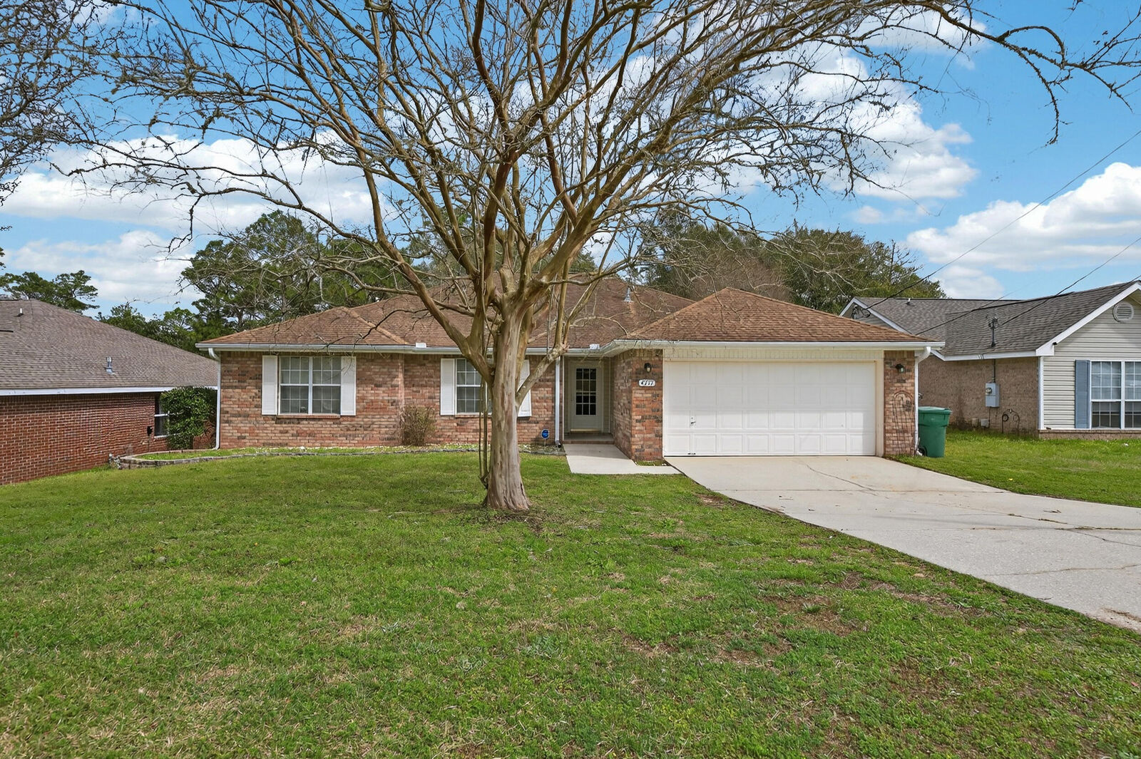 Property Photo:  4717 Whitewater Lane  FL 32539 