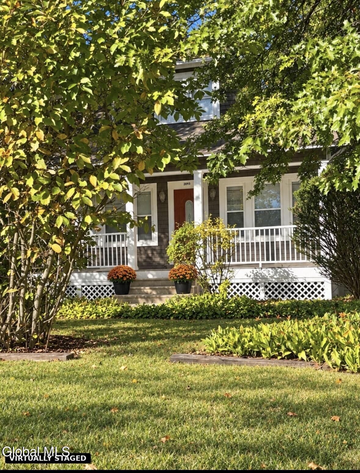 Property Photo:  2893 Troy Schenectady Road  NY 12309 
