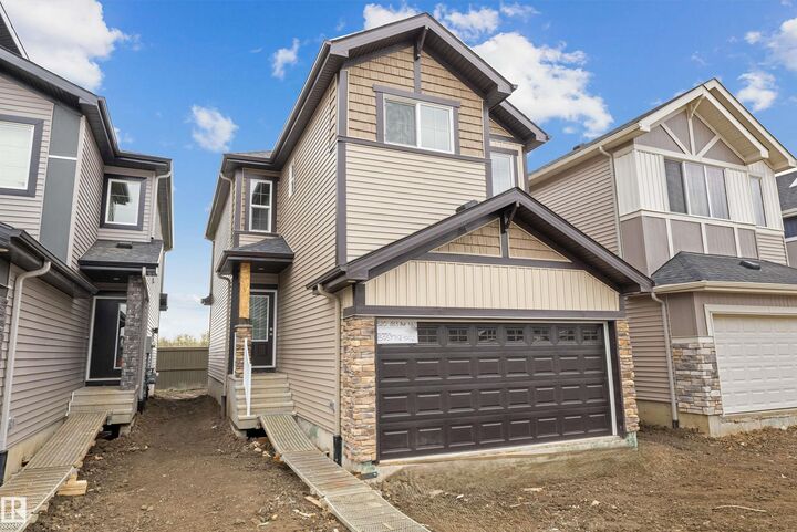 Property Photo:  8520 183 Avenue NW  AB T5Z 0X5 
