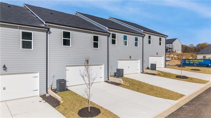 Property Photo: 401 Whitehorse Way 42 GA 30094