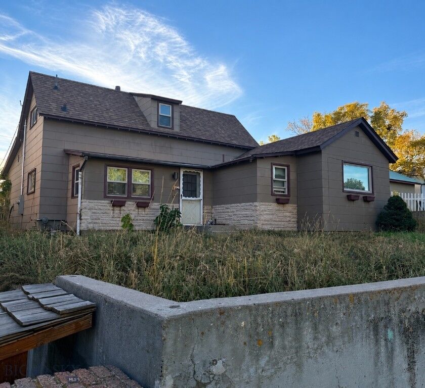 Property Photo: 206 S G Street MT 59047