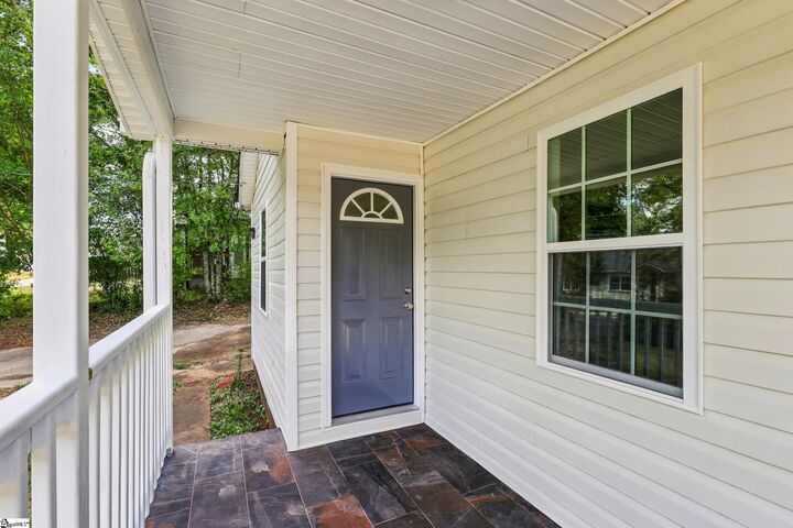 Property Photo: 140 Simpson Avenue SC 29388