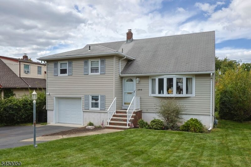 Property Photo:  286 Pershing Rd  NJ 07013 