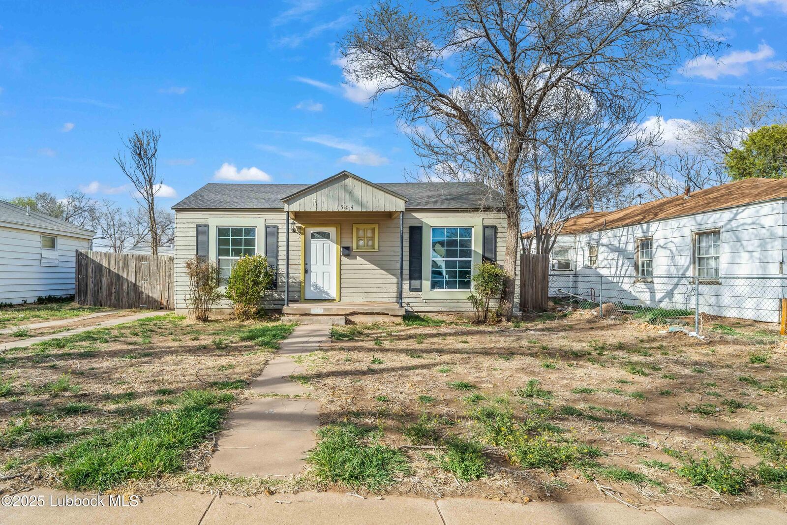 Property Photo:  1504 28th Street Rear  TX 79411 