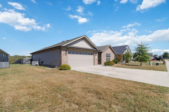 Property Photo:  308 Memory Lane  KY 40475 