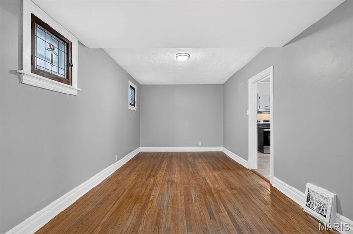 Property Photo:  5315 Blow Street  MO 63109 