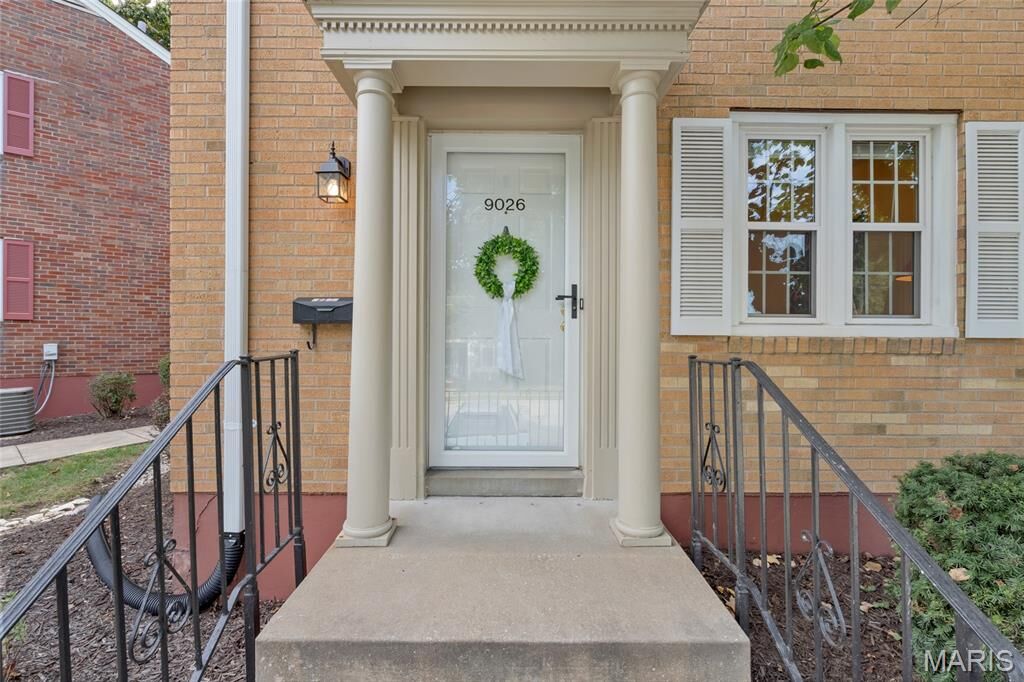 Property Photo: 9026 W Swan Circle MO 63144