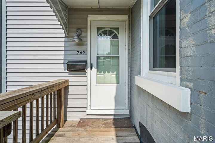 Property Photo:  769 Zeiss Avenue  MO 63125 